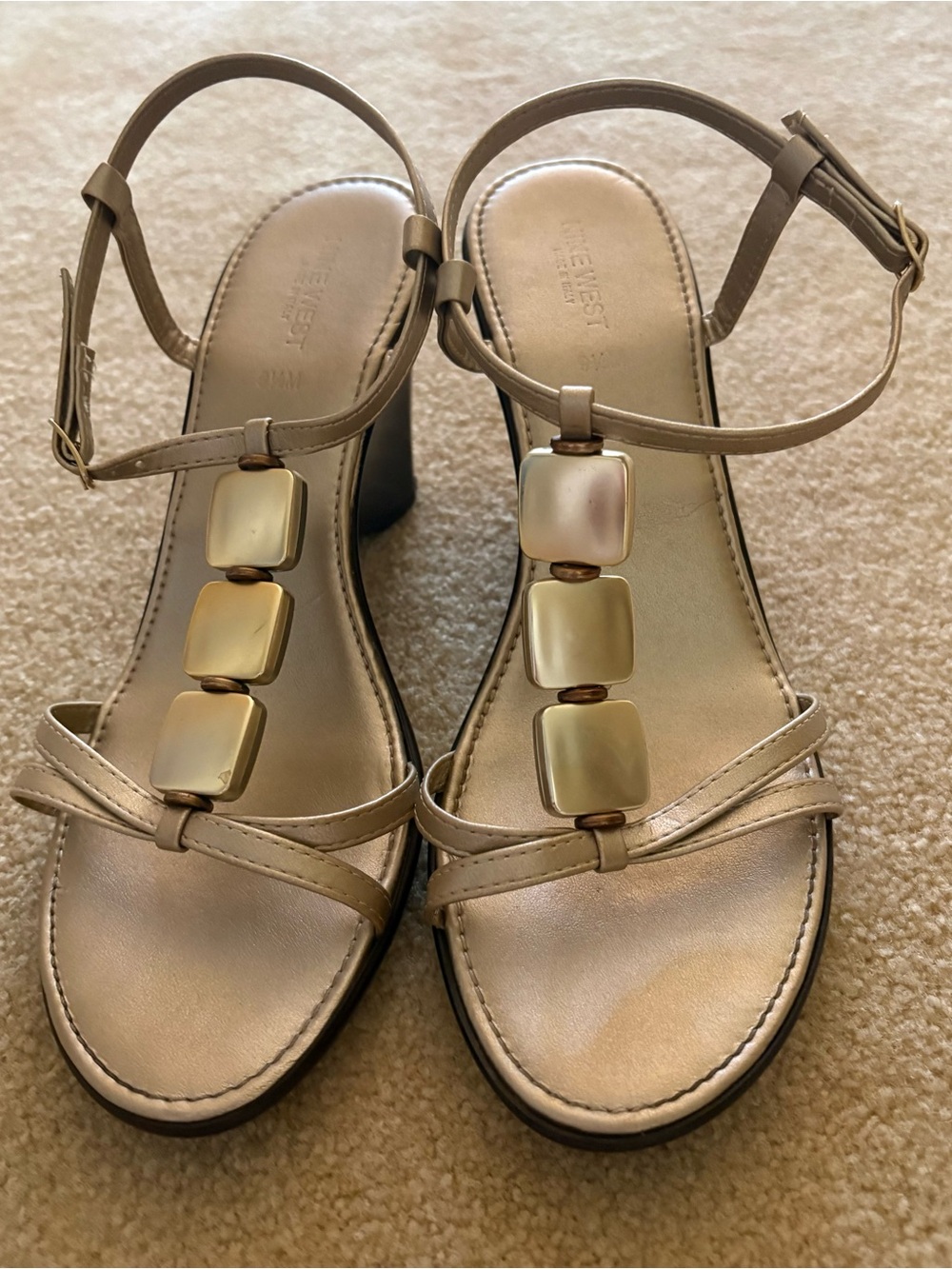 Nine West Women's Metallic Gold T-Strap Block Heel Sandals size 8 1/2